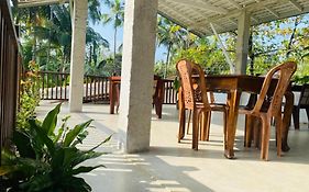 Berg House Unawatuna